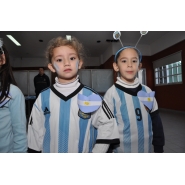 Los más pequeños celebraron el DIA DE LA BANDERA